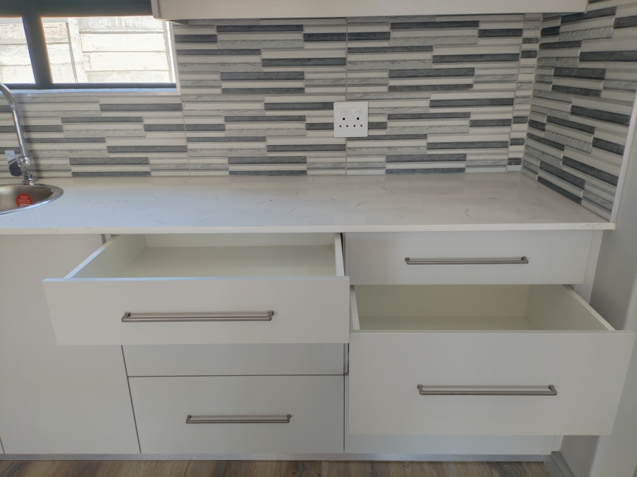 4 Bedroom Property for Sale in Tafelzicht Western Cape